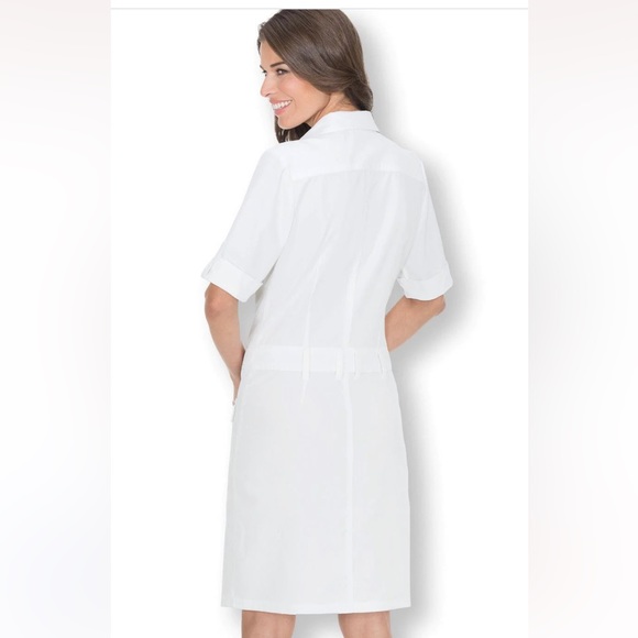 BLACK Drop Waist Scrubs Dress - Picture 2 of 11